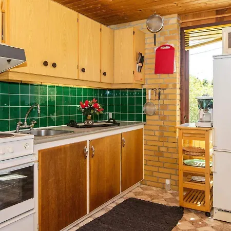 Three-bedroom Holiday In Grenaa 1